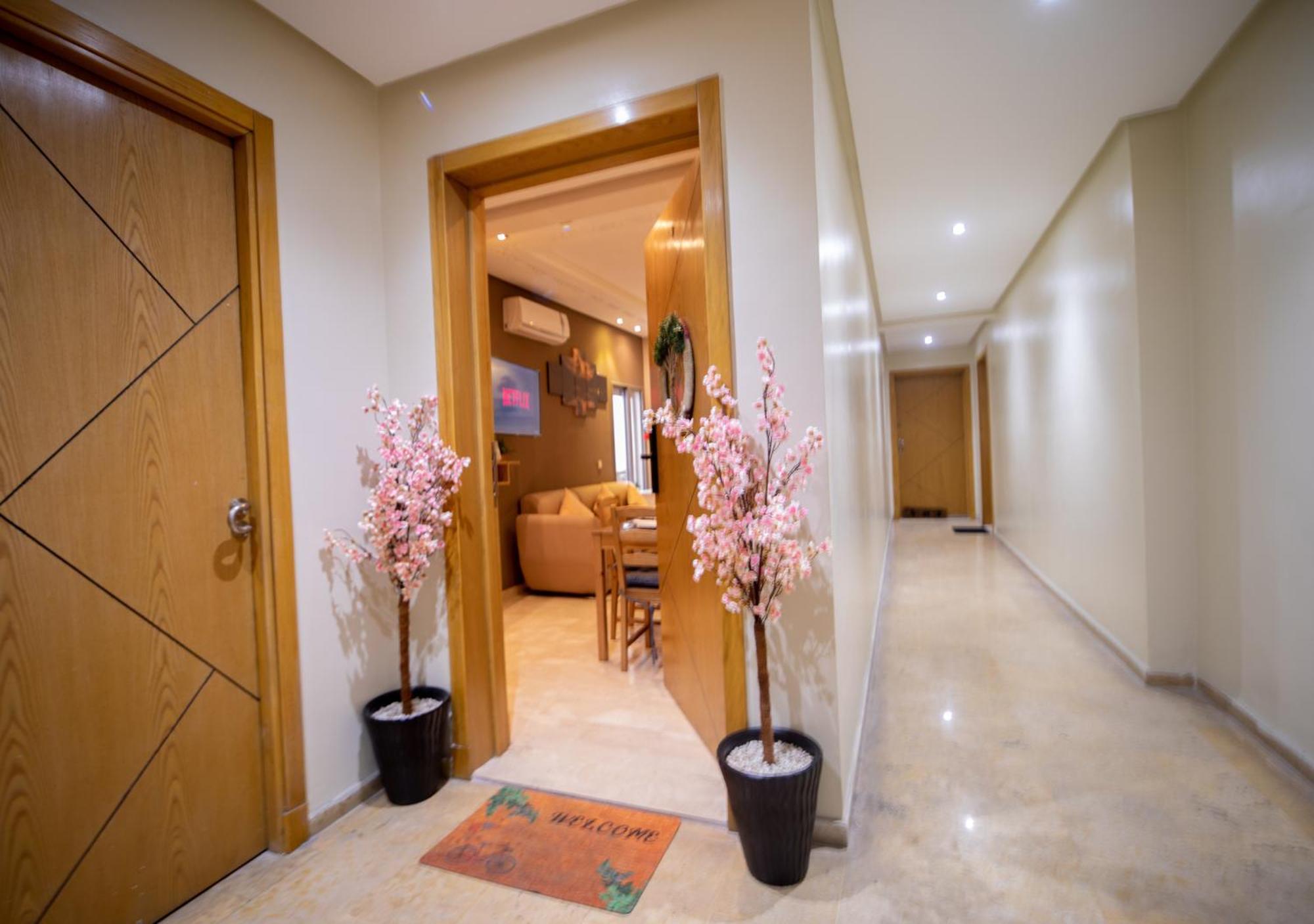 R101- Cosy And Stylish Apartment With King Size Bed- Belvedere Casablanca Exterior foto